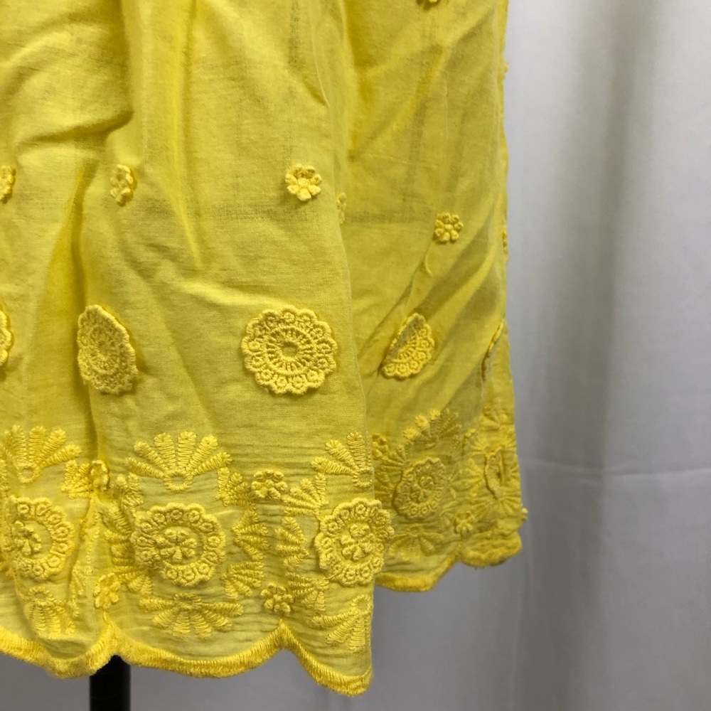 Apt. 9 yellow puff sleeve embroidered cotton top L - Picture 2 of 8